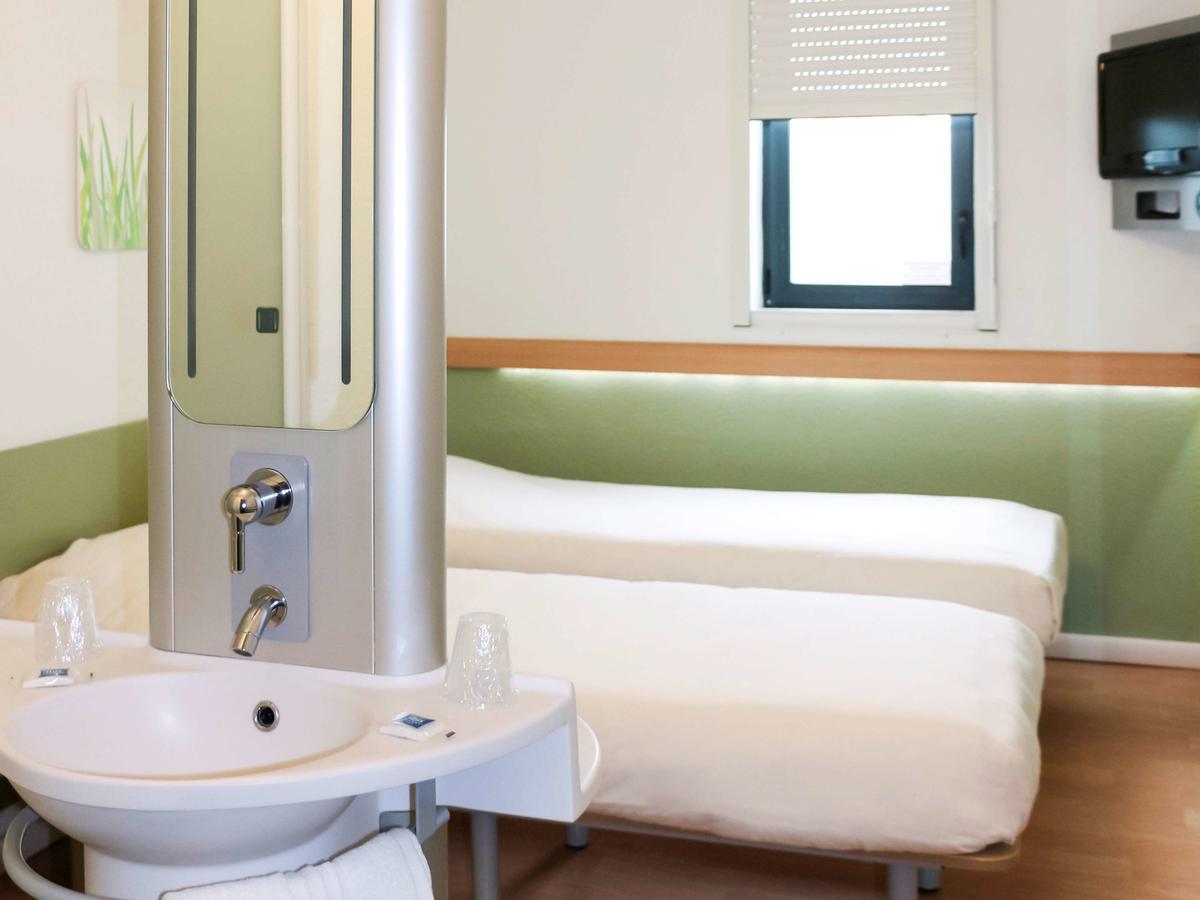 Ibis Budget Castelnaudary - A61 外观 照片
